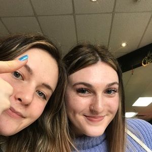 Meet your Posher, Lauryn